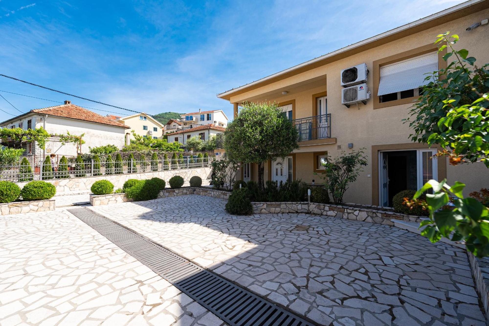Raicevic Residence Tivat Luaran gambar